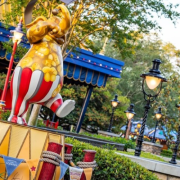 Disney lắp đặt ‘Smellephants on Parade’ tại Magic Kingdom
